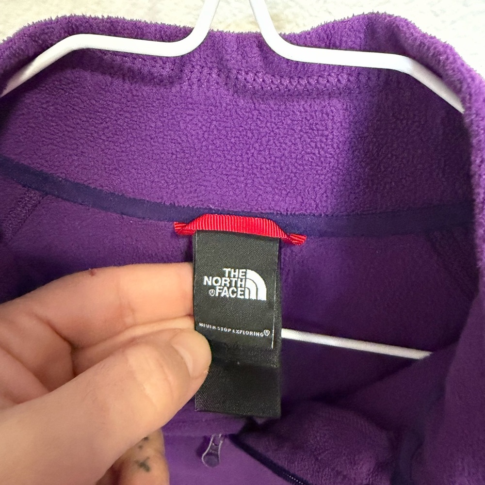 3/$15 The North Face Vibrant Purple Fleece Jacket - Picture 3 of 4